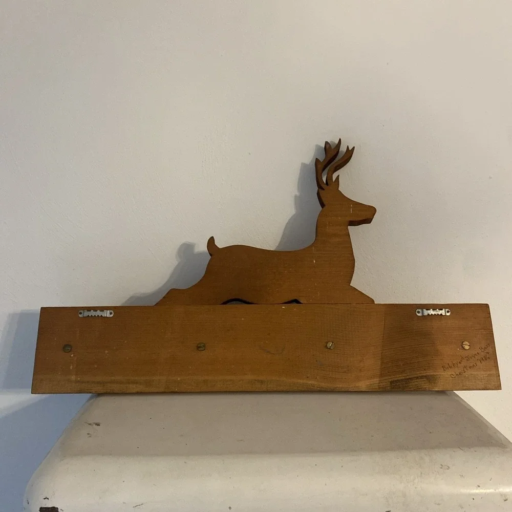 Handmade Folk Art Wooden Buck Wall Coat or Hat Rack 4 Pegs Shotgun Shells